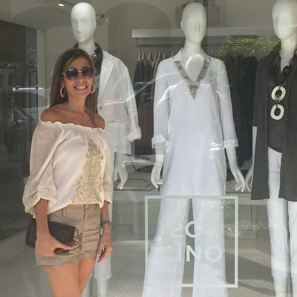 Meet your Posher, Lola - Picture 4 of 8